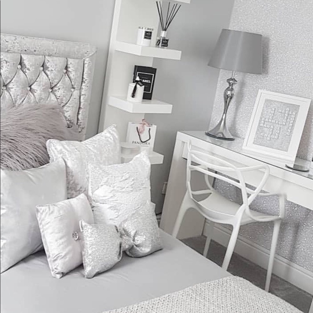 In with the new out with the old💜💜💜